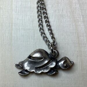 vintage pewter turtle necklace